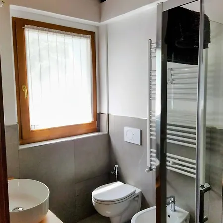 Ca' Merla Konukevi Morbegno